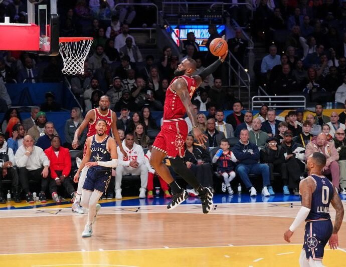 
Lebron-James-the clutter