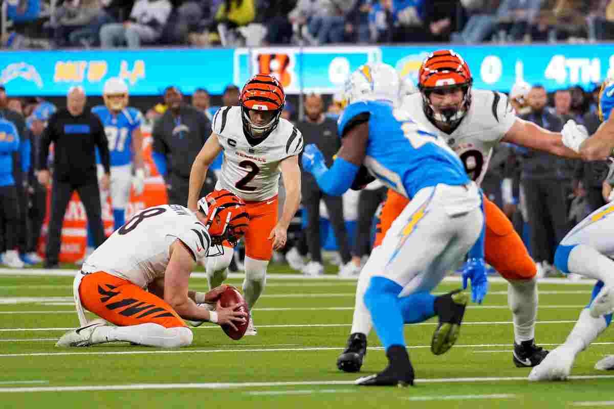 Bengals Collapse in Fourth Quarter -the clutter